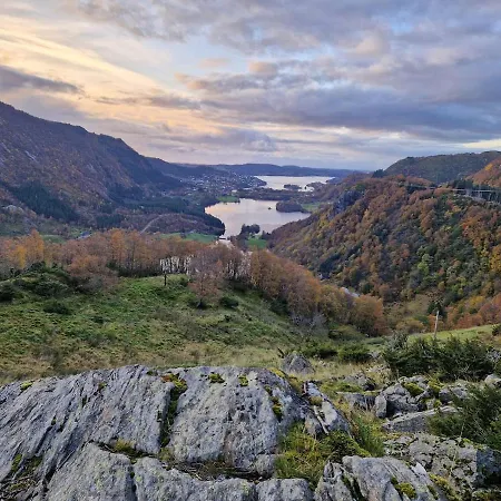 Cozy Flat With View And 15 Min From Lägenhet *