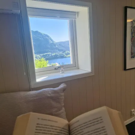 Cozy Flat With View And 15 Min From Appartement Bergen