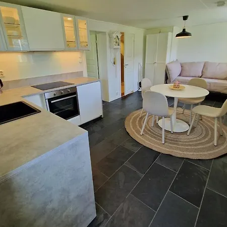 Cozy Flat With View And 15 Min From *