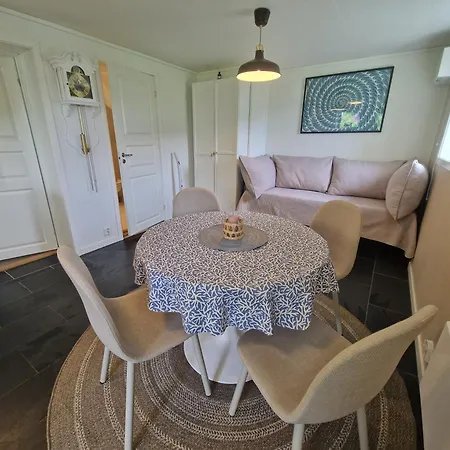 Cozy Flat With View And 15 Min From * 베르겐
