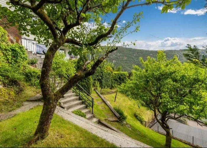 公寓 Cozy Flat With View And 15 Min From 卑爾根