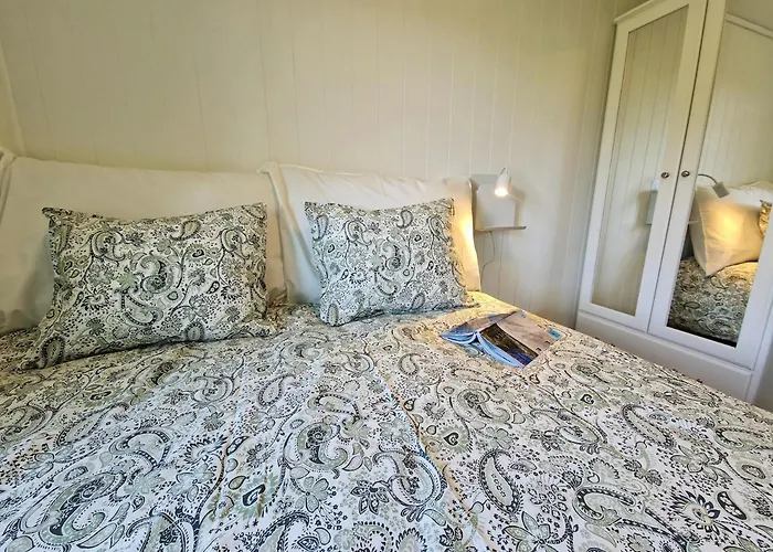 公寓 Cozy Flat With View And 15 Min From
