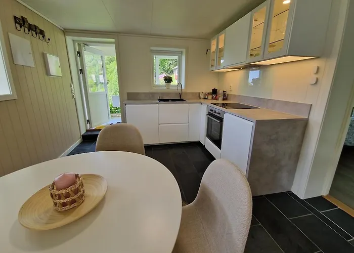 公寓 Cozy Flat With View And 15 Min From *